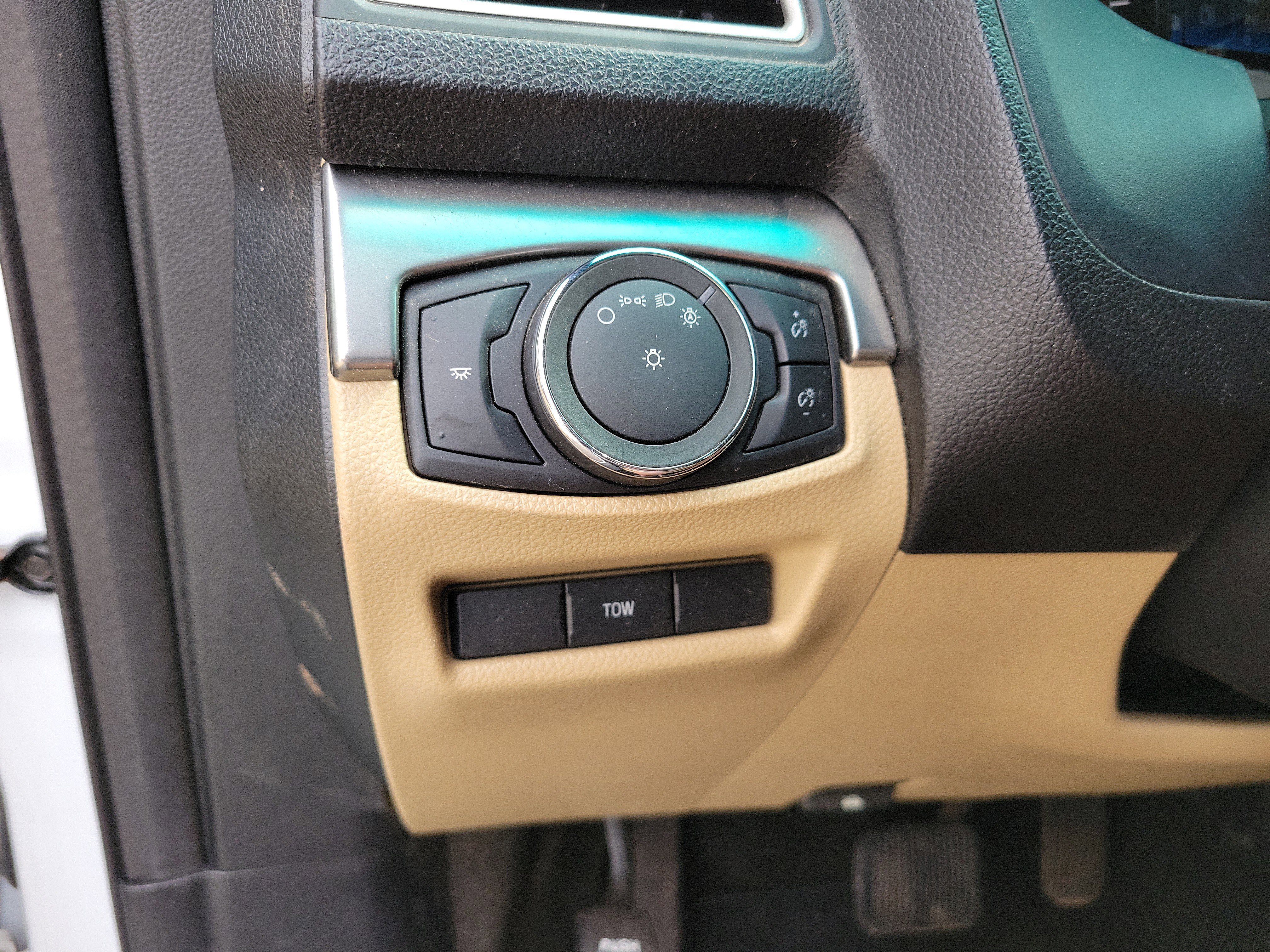 Used 2016 Ford Explorer 4WD image 31