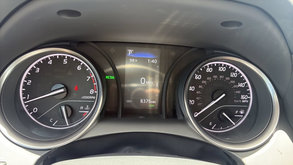 Used 2024 Toyota Camry SE w/ Cold Weather Package FWD image 21