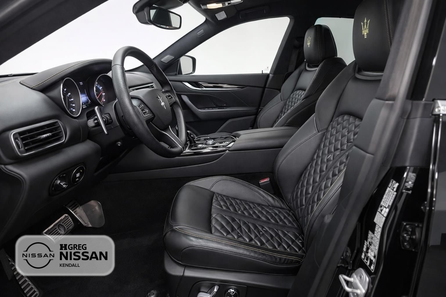 Used 2023 Maserati Levante Modena AWD/4WD image 6