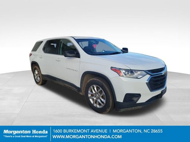 Used 2018 Chevrolet Traverse LS image 2