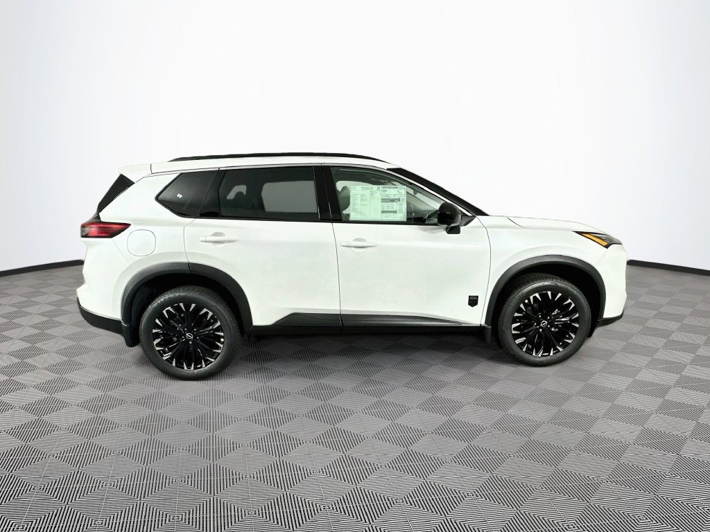 New 2027 Nissan Rogue Dark Armor AWD/4WD image 11