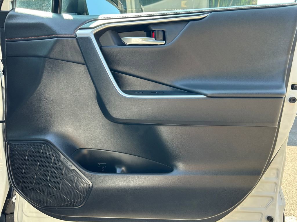 Used 2023 Toyota RAV4 Adventure image 25