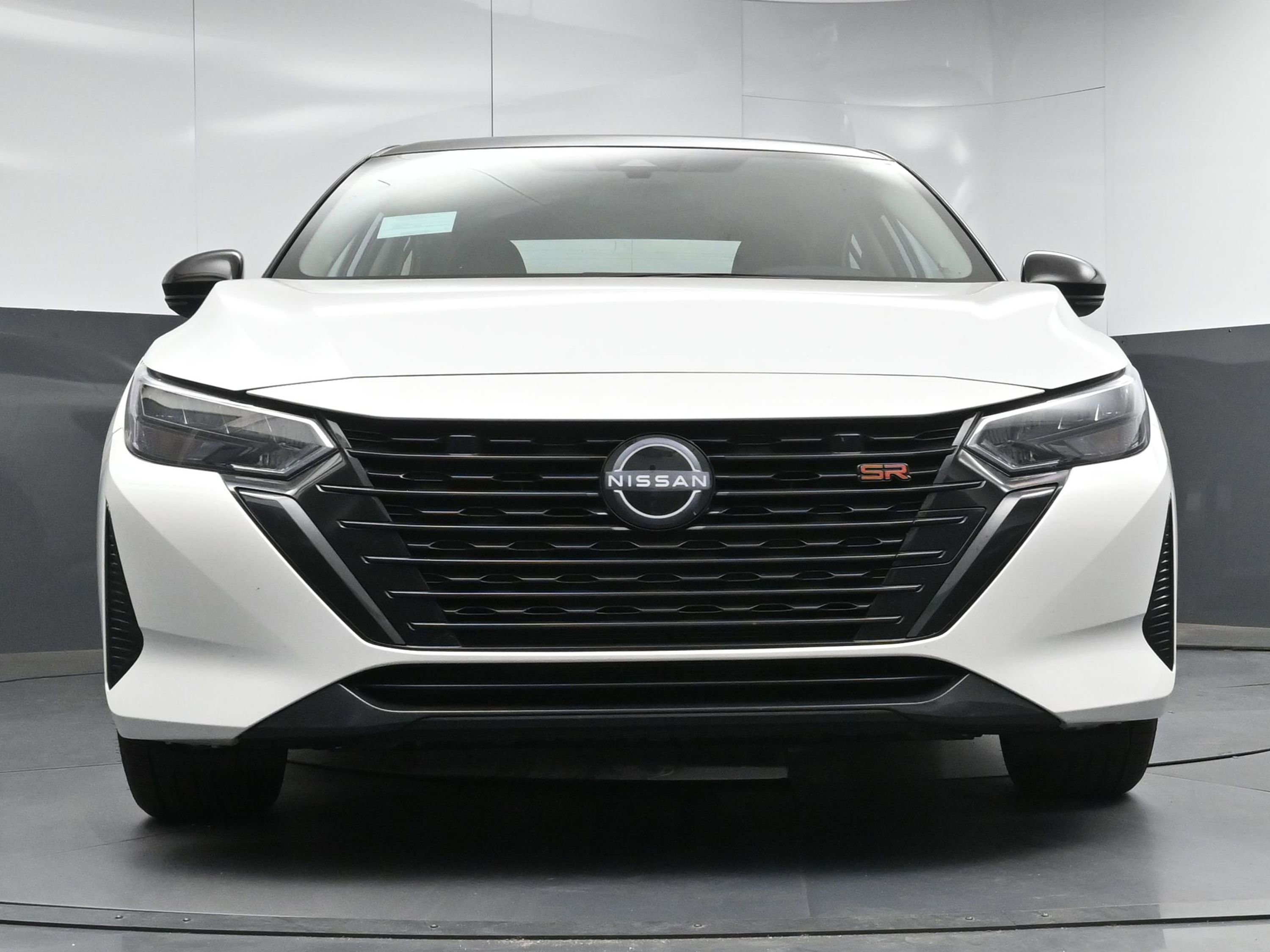 Certified 2025 Nissan Sentra SR w/ Midnight Edition image 22