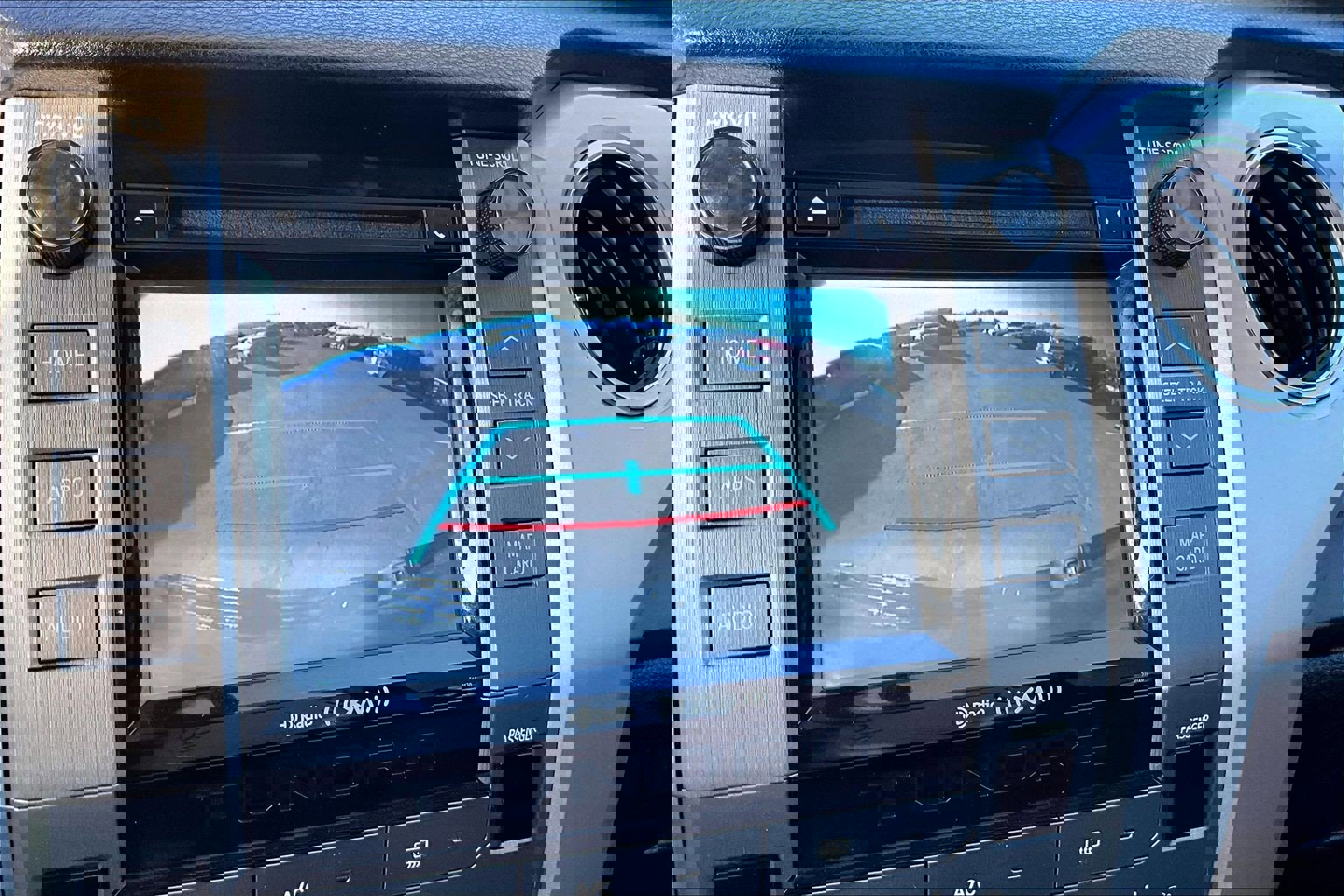 Used 2016 Toyota Tundra SR5 w/ TRD Off Road Package image 21