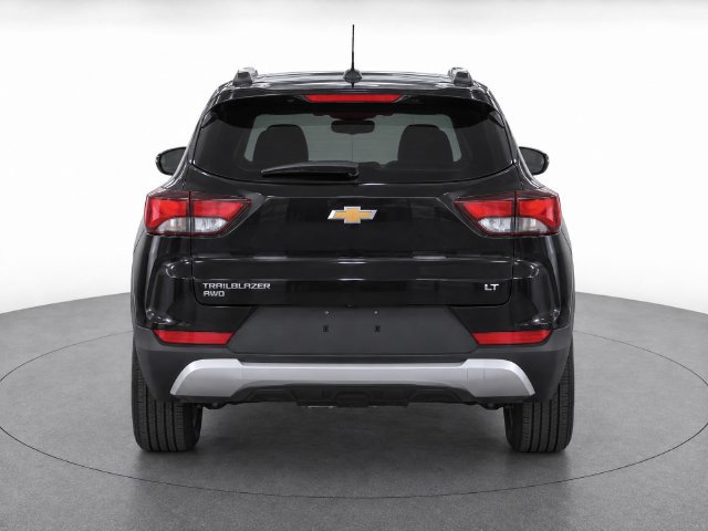 Used 2025 Chevrolet TrailBlazer LT AWD/4WD image 7