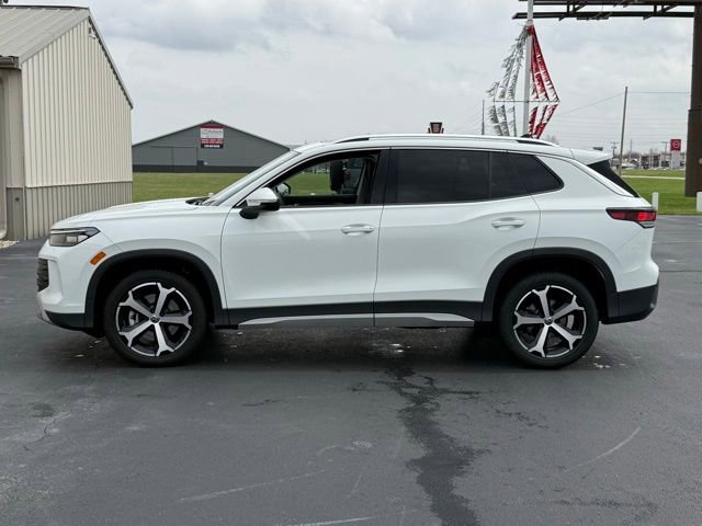 Certified 2025 Volkswagen Tiguan SE w/ Panoramic Sunroof Package AWD/4WD image 4