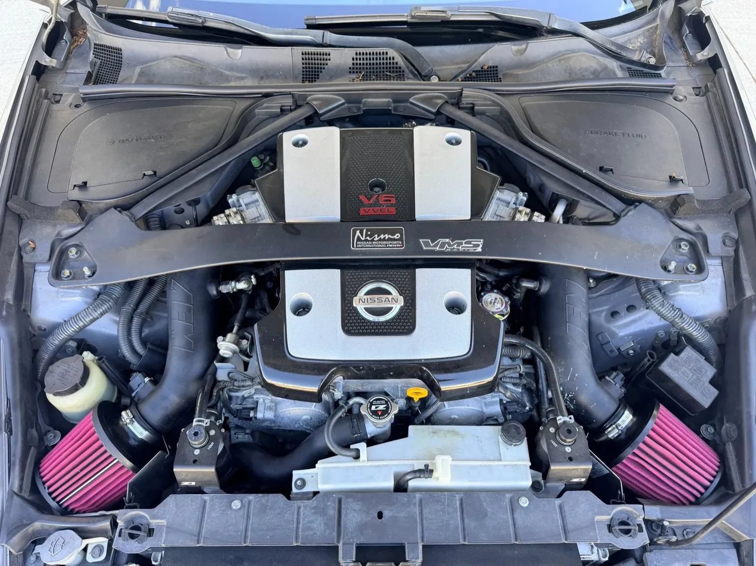 Used 2011 Nissan 370Z Touring w/ Sport Pkg RWD image 28