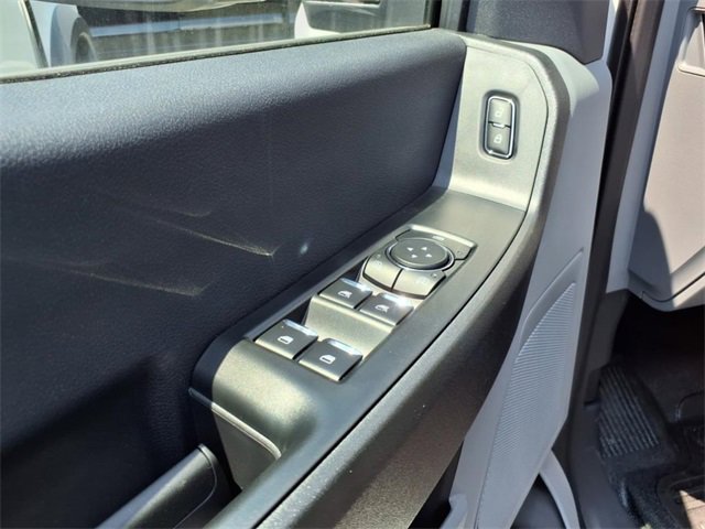 New 2025 Ford F550 4x4 Crew Cab image 10