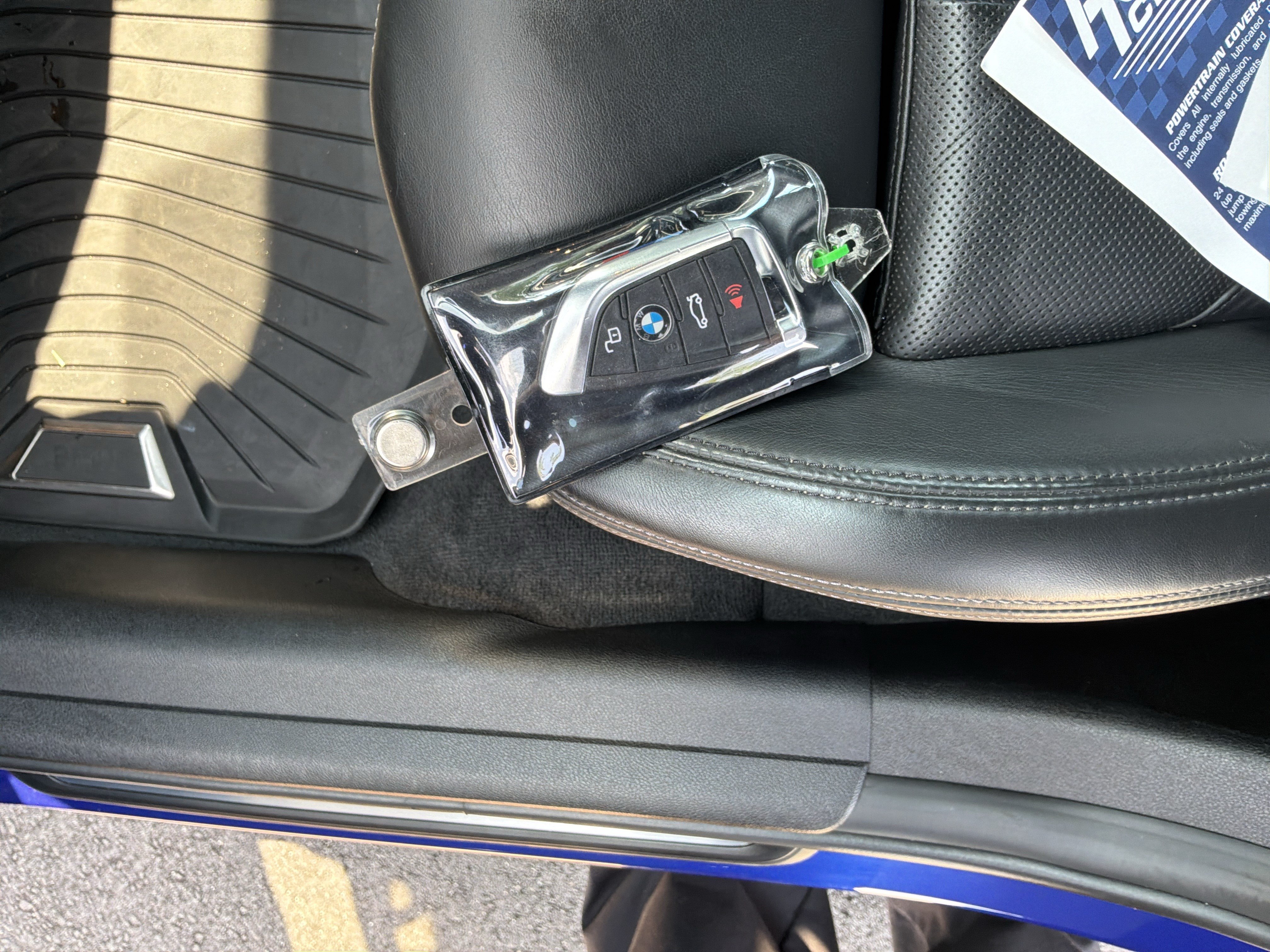 Used 2023 BMW M3 Competition AWD/4WD image 25