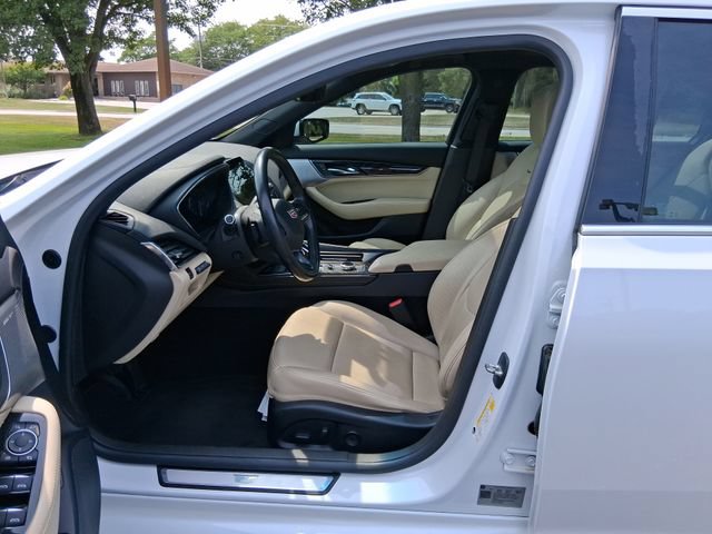 Used 2020 Cadillac CT5 Premium Luxury w/ Parking Package RWD image 10