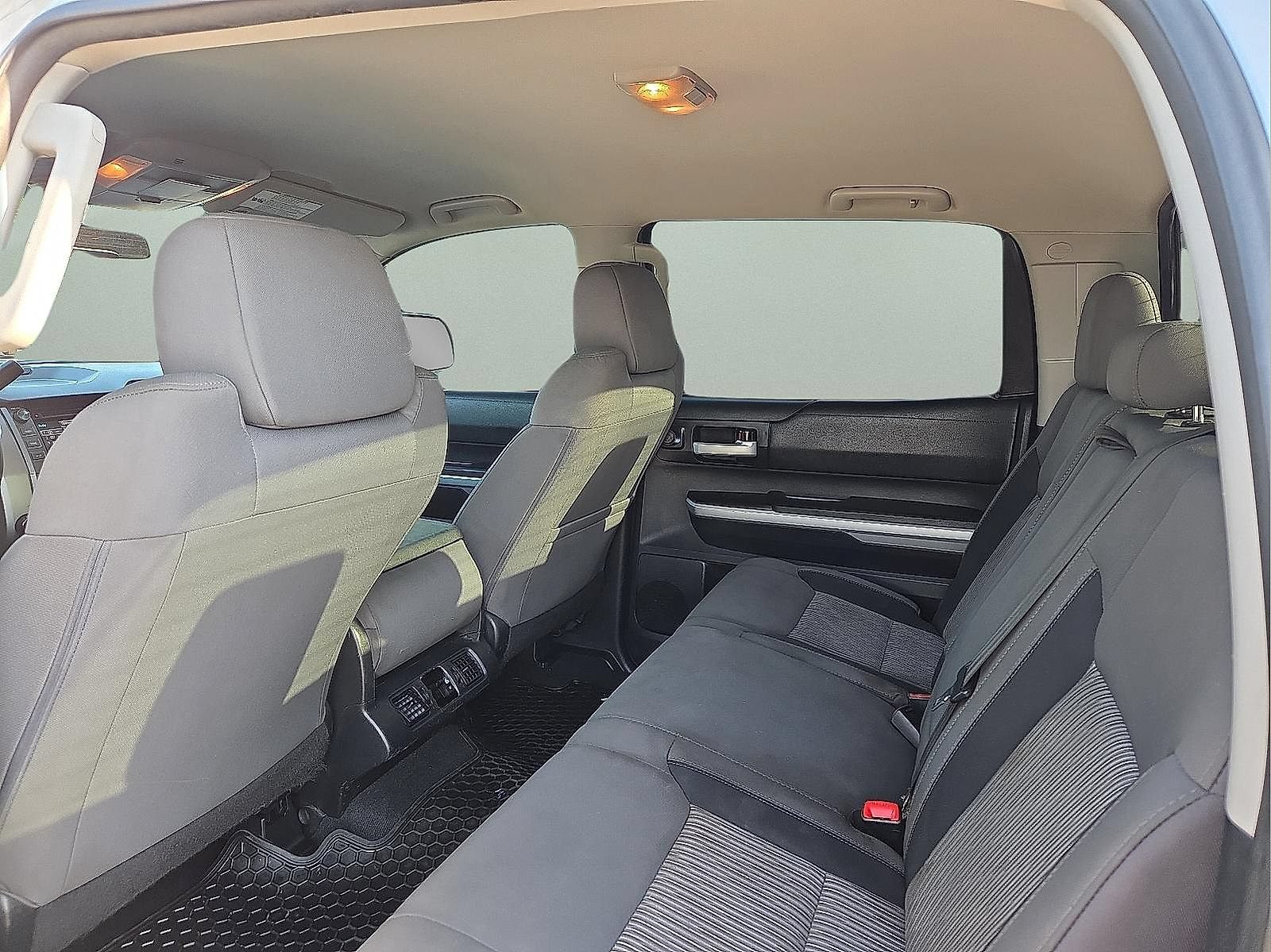Used 2014 Toyota Tundra SR5 AWD/4WD image 10
