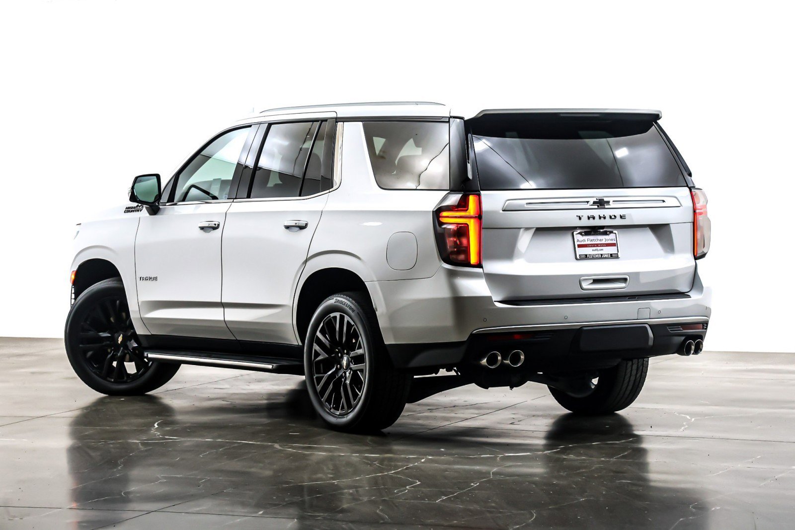 Used 2023 Chevrolet Tahoe High Country image 11