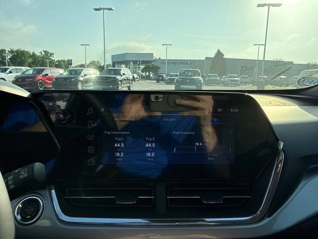 New 2026 Chevrolet Trax LT w/ Driver Confidence Package FWD image 20