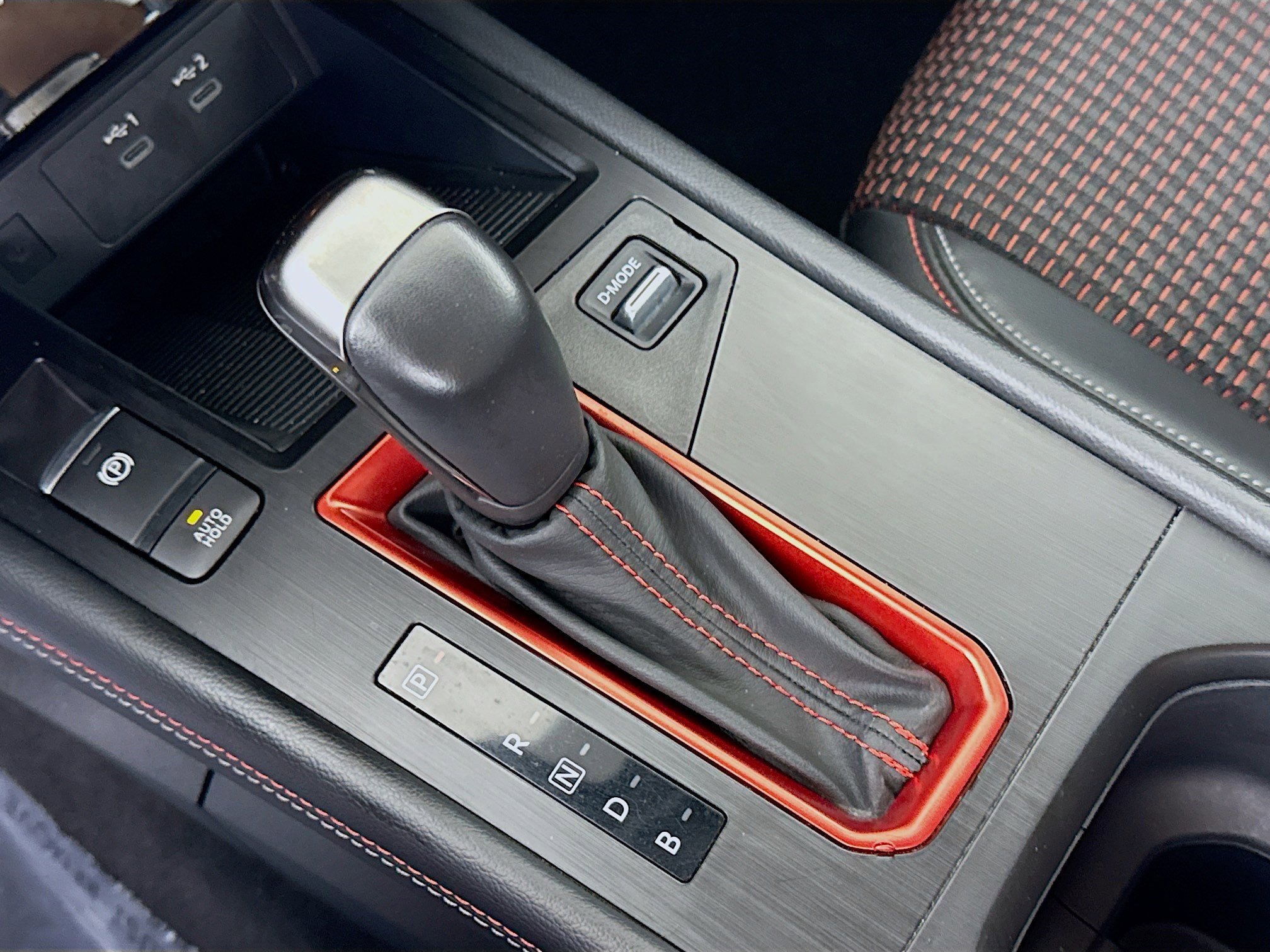 Used 2025 Nissan Kicks SR image 20