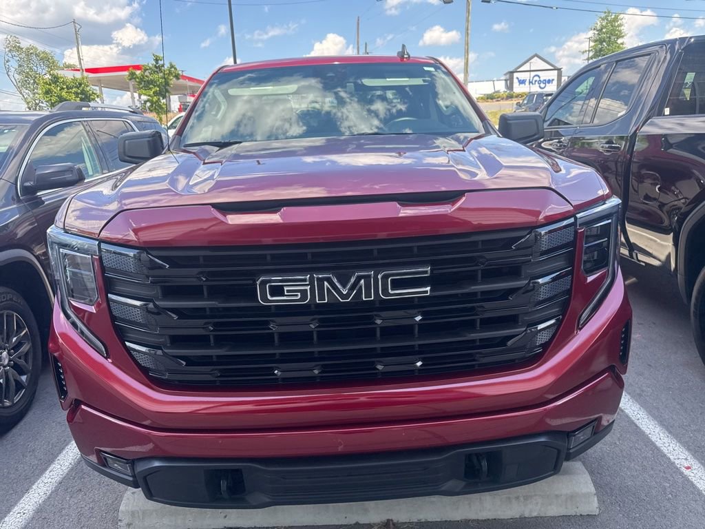 Used 2024 GMC Sierra 1500 Elevation w/ LPO, Elevation Black Package AWD/4WD image 3