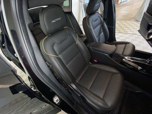 Used 2026 Chevrolet Trax ACTIV w/ Driver Confidence Package FWD image 18