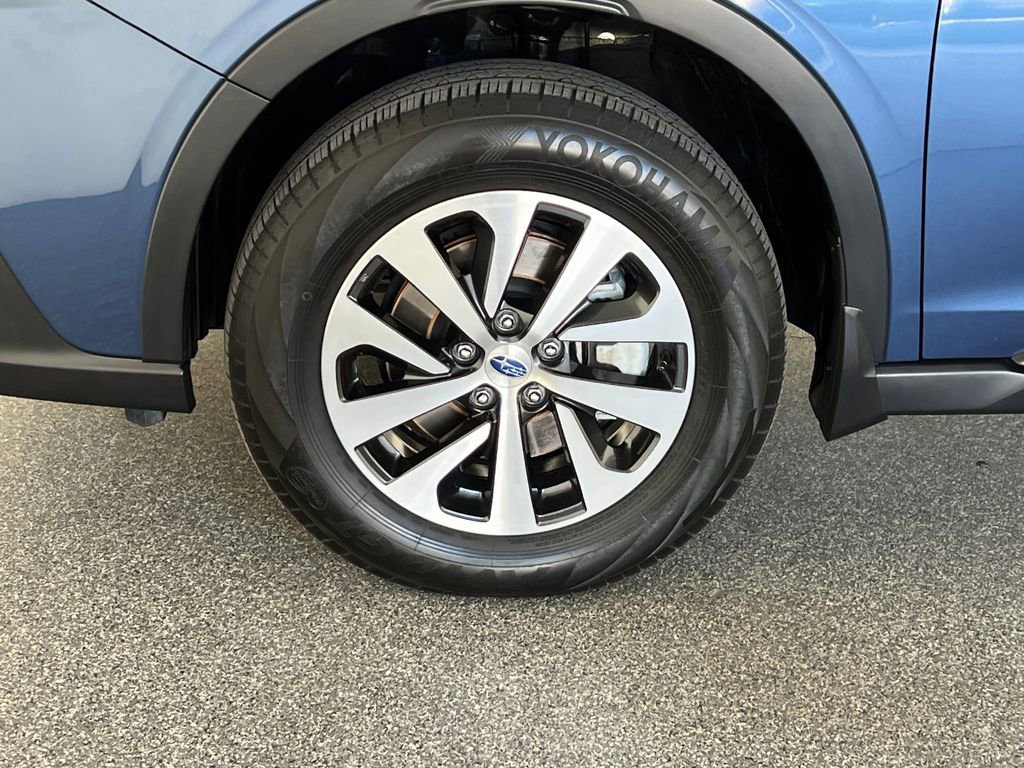 Used 2020 Subaru Outback Premium image 30