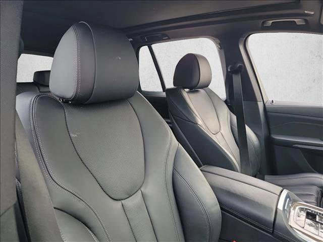 Used 2022 BMW X5 xDrive40i w/ Premium Package image 17