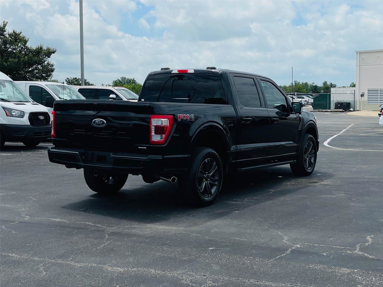 Certified 2023 Ford F150 Lariat w/ Equipment Group 502A High AWD/4WD image 4