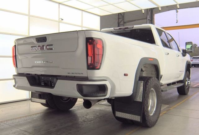 Used 2020 GMC Sierra 3500 Denali w/ Denali Ultimate Package image 4