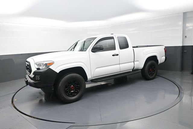 Used 2022 Toyota Tacoma SR RWD image 47