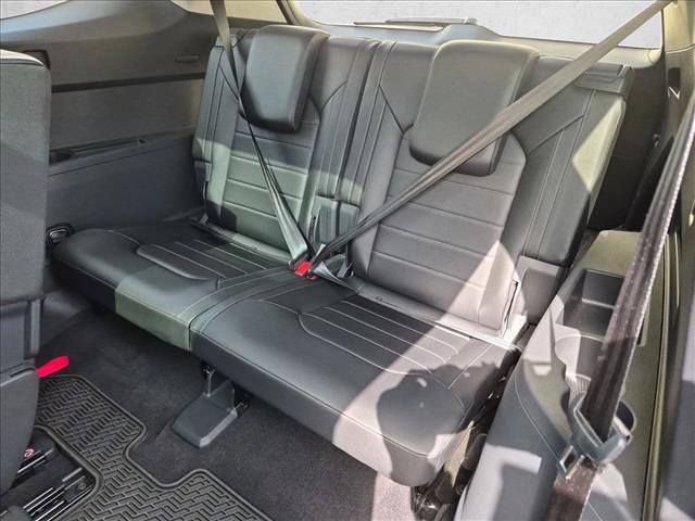 Used 2018 Volkswagen Atlas SEL Premium AWD/4WD image 22