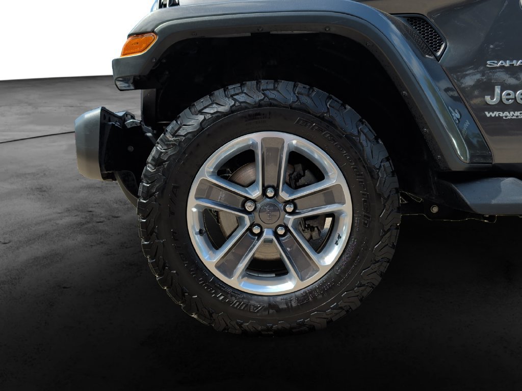 Used 2021 Jeep Wrangler Unlimited Sahara AWD/4WD image 9