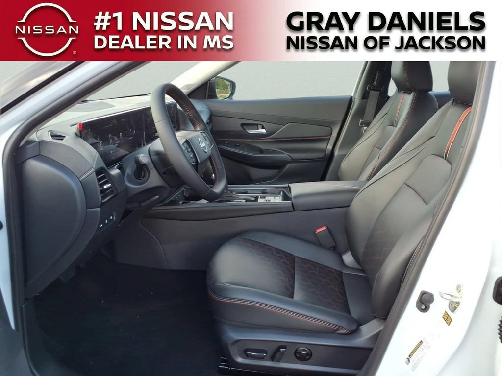 New 2026 Nissan Sentra SR w/ SR Premium Package FWD image 22
