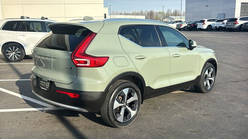 Certified 2024 Volvo XC40 B5 Core image 29