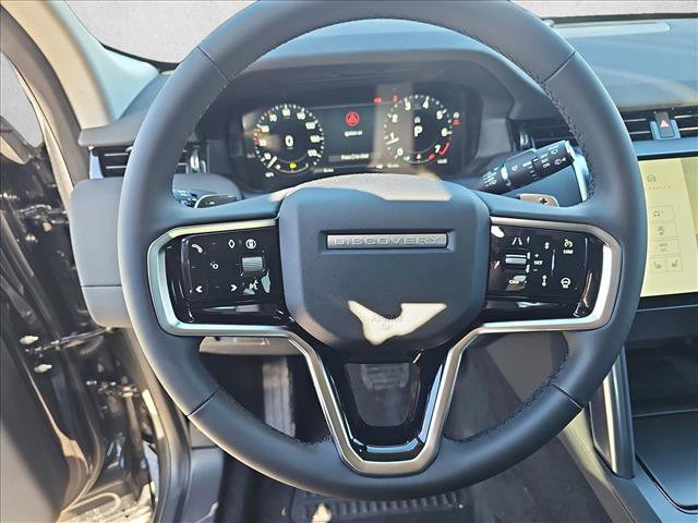 Used 2025 Land Rover Discovery Sport S image 19