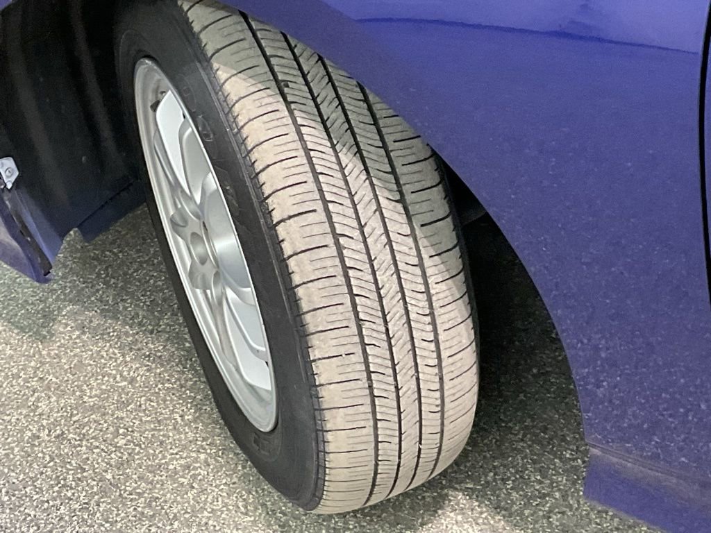 Used 2017 Toyota Prius Two image 31