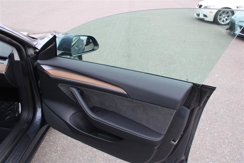 Used 2023 Tesla Model 3 Standard Range image 14