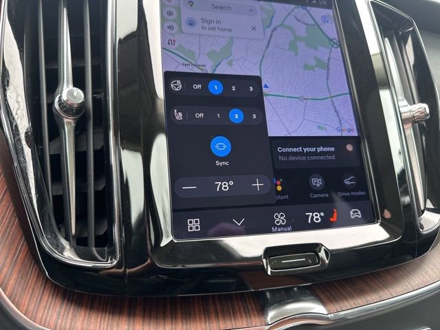 Certified 2023 Volvo XC60 B5 Plus w/ Climate Package image 29