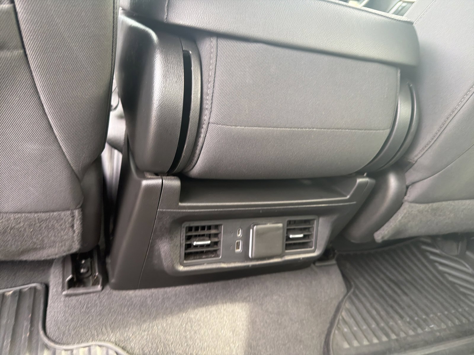 Used 2022 Chevrolet Silverado 1500 LT w/ LPO, Dark Essentials Package AWD/4WD image 19