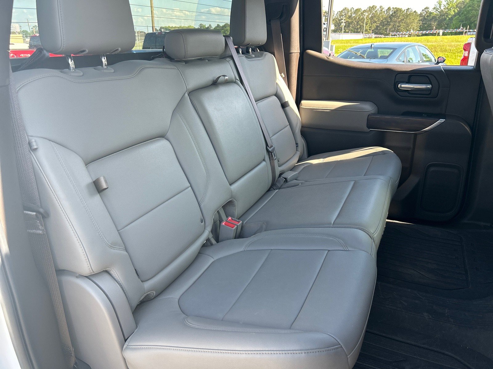 Used 2021 GMC Sierra 1500 SLT AWD/4WD image 12