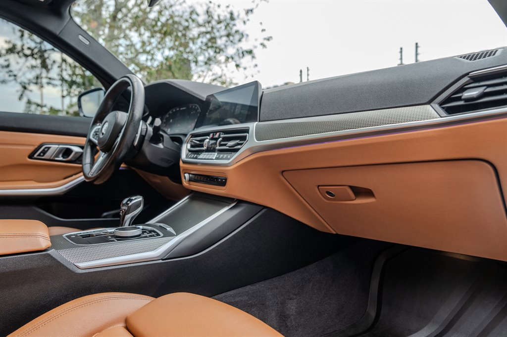 Used 2021 BMW M340i w/ Parking Assistance Package image 31