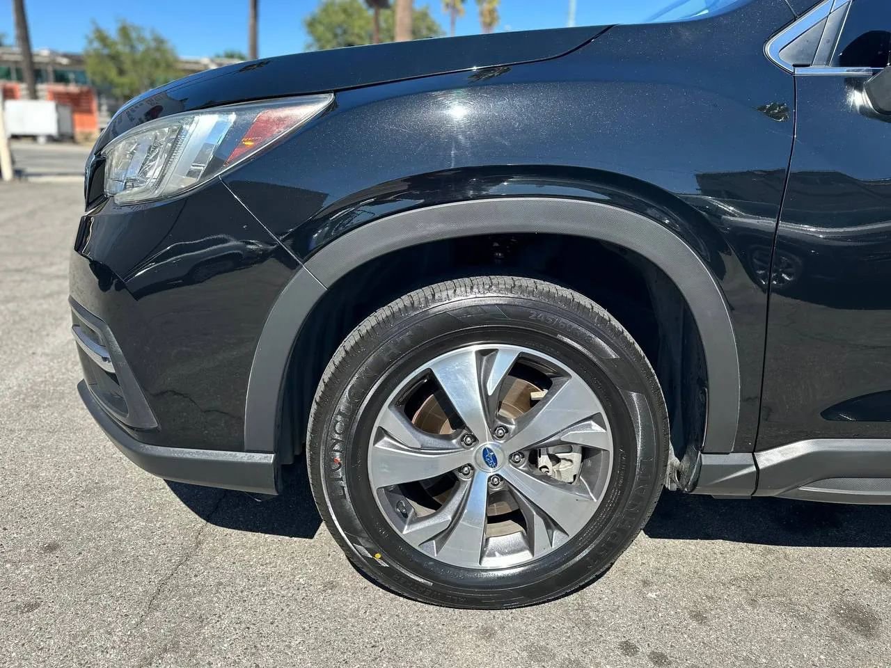 Used 2019 Subaru Ascent Premium image 10