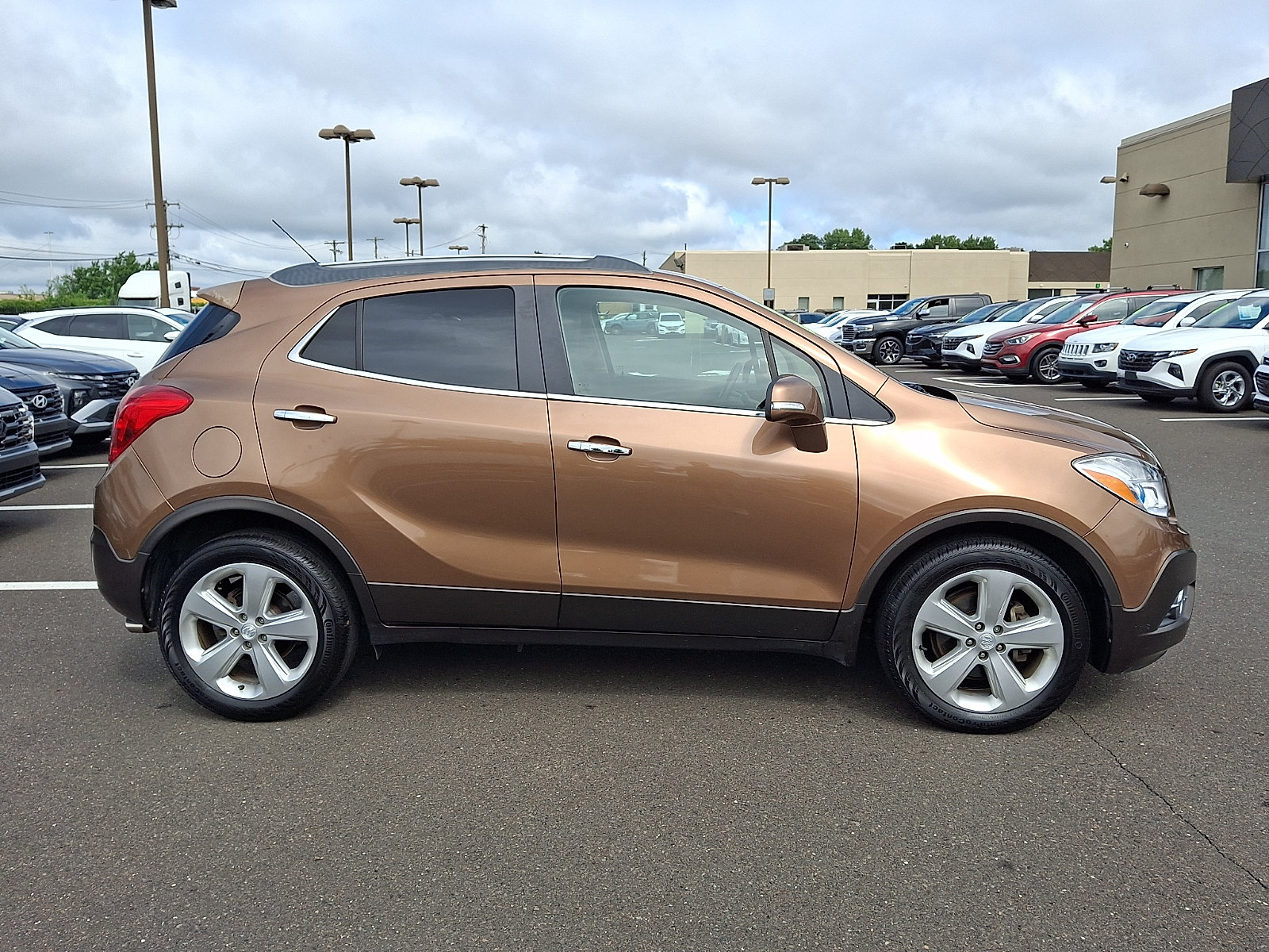 Used 2016 Buick Encore Leather FWD image 7