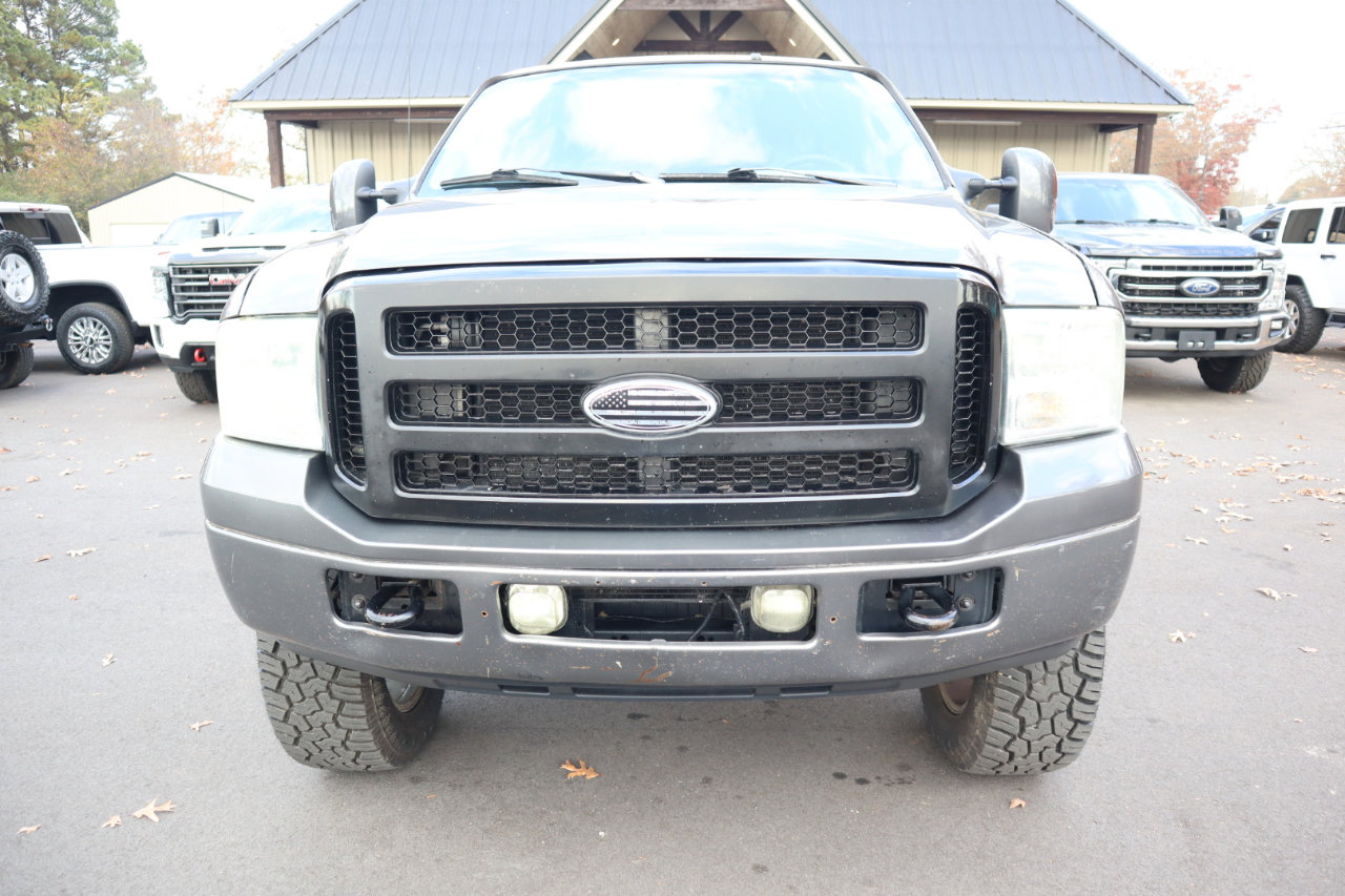 Used 2006 Ford F250 Lariat image 2