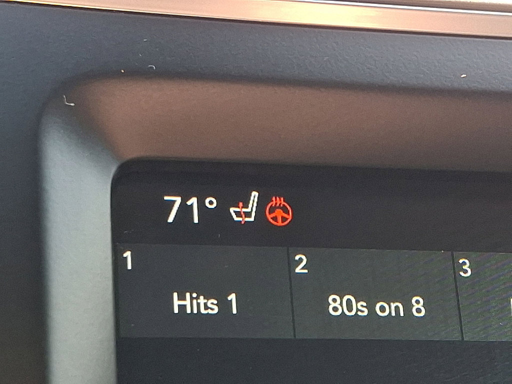 Certified 2022 Jeep Cherokee Latitude Lux w/ Mopar Interior Package image 19