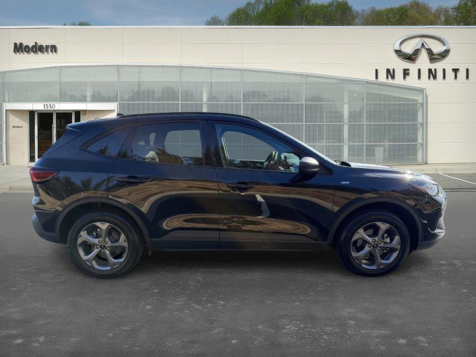 Used 2025 Ford Escape ST-Line w/ Tech Pack #1 image 4