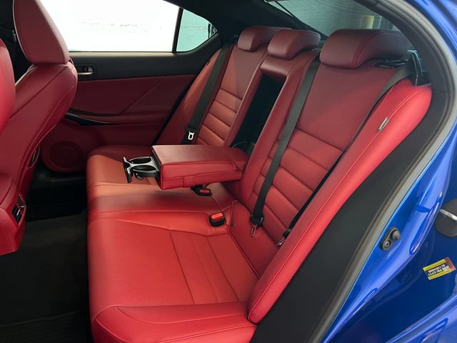Used 2025 Lexus IS 500 RWD image 37