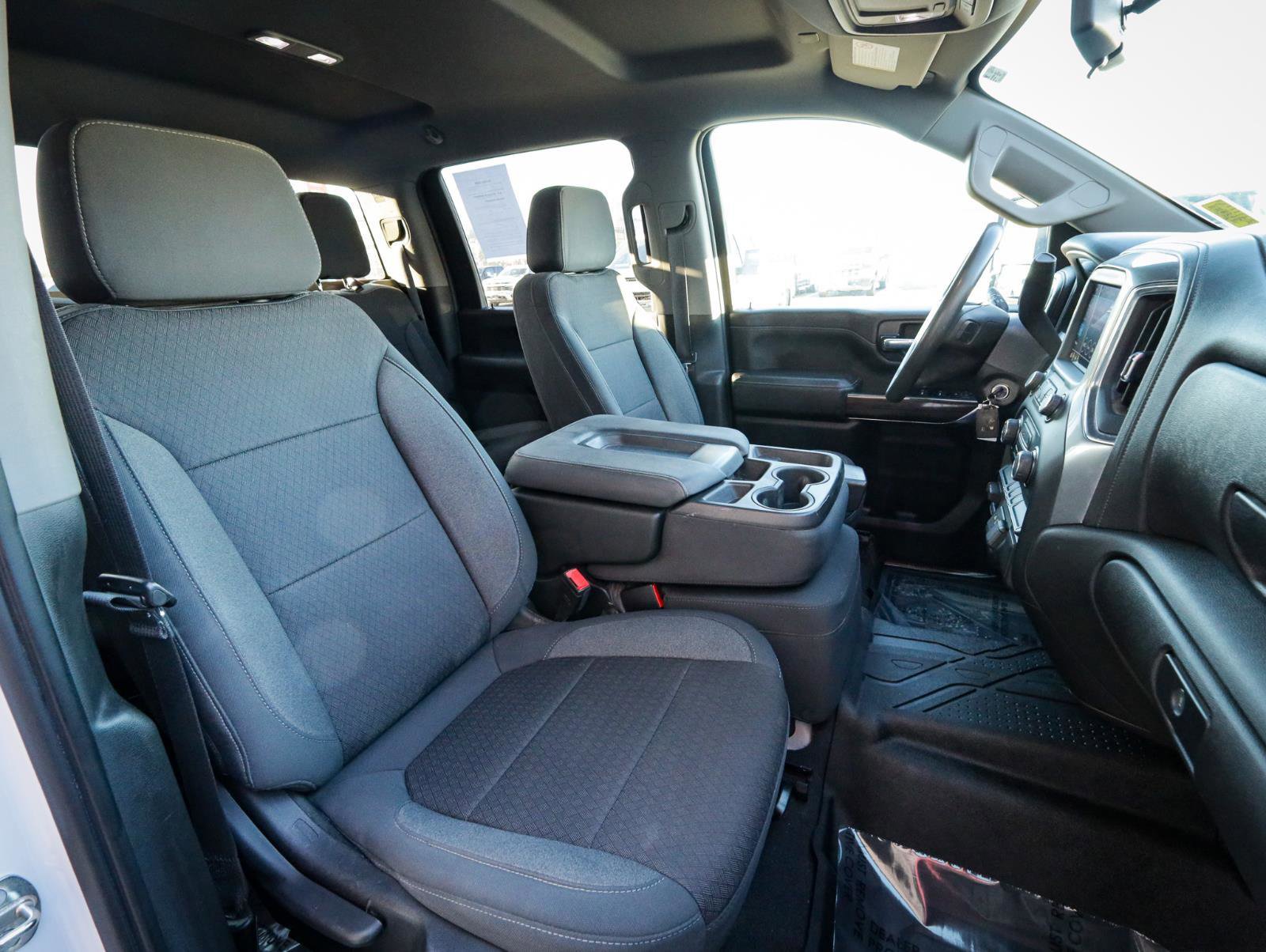 Used 2021 Chevrolet Silverado 2500 LT image 23