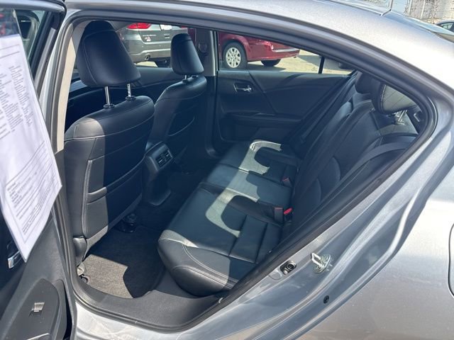 Used 2016 Honda Accord EX-L image 11