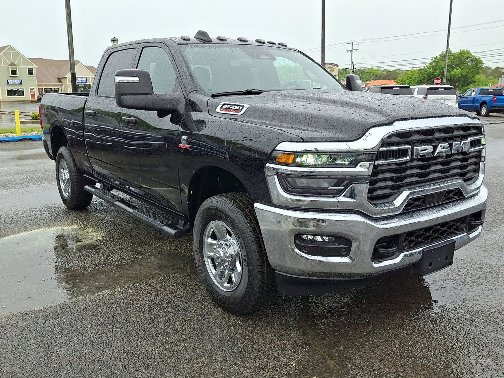 New 2026 RAM 2500 Tradesman AWD/4WD image 3