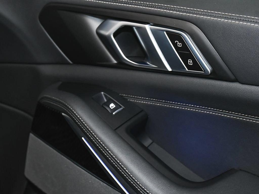 Used 2025 BMW X5 M60i w/ Executive Package AWD/4WD image 18