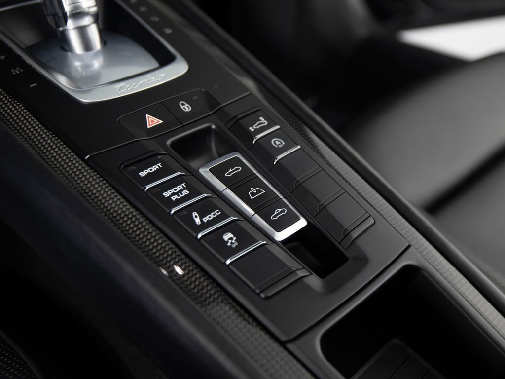 Certified 2015 Porsche 911 Turbo S AWD/4WD image 29