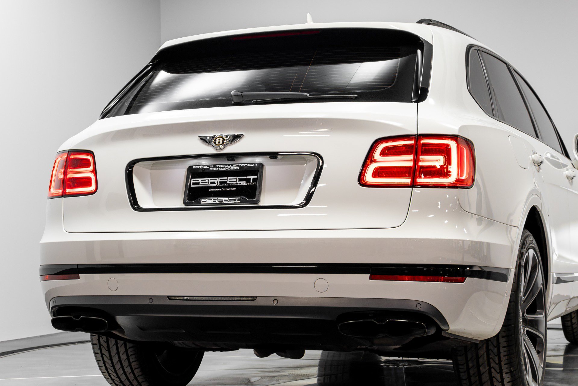 Used 2020 Bentley Bentayga Design Series image 73