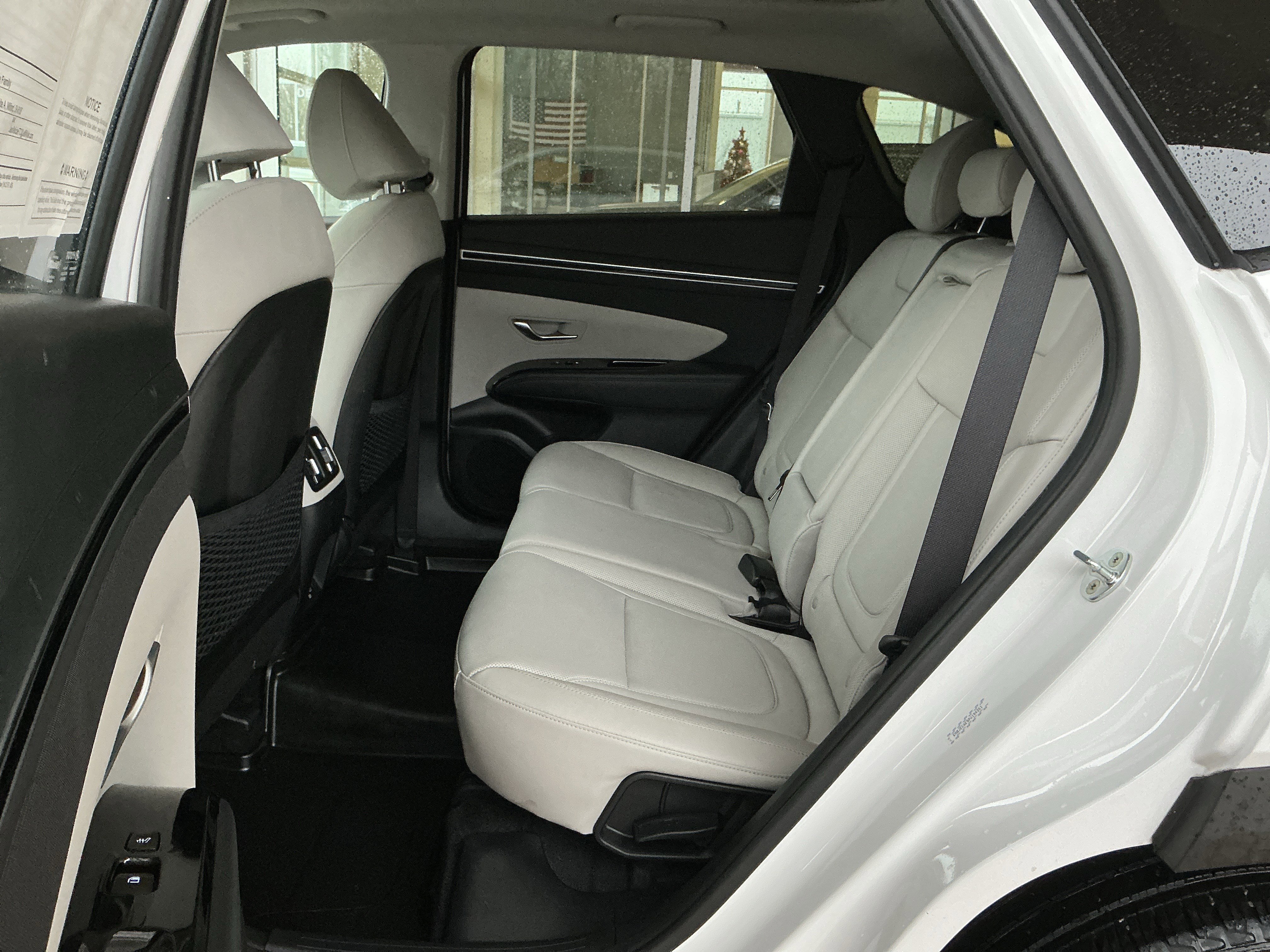 Used 2023 Hyundai Tucson Limited image 18