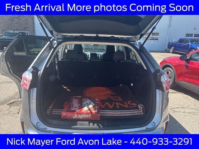 Used 2024 Ford Edge SEL image 13